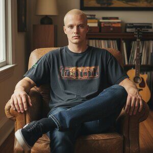 Vintage Tool T-Shirt Band Graphic Tee Music Black Short Sleeves Size Medium